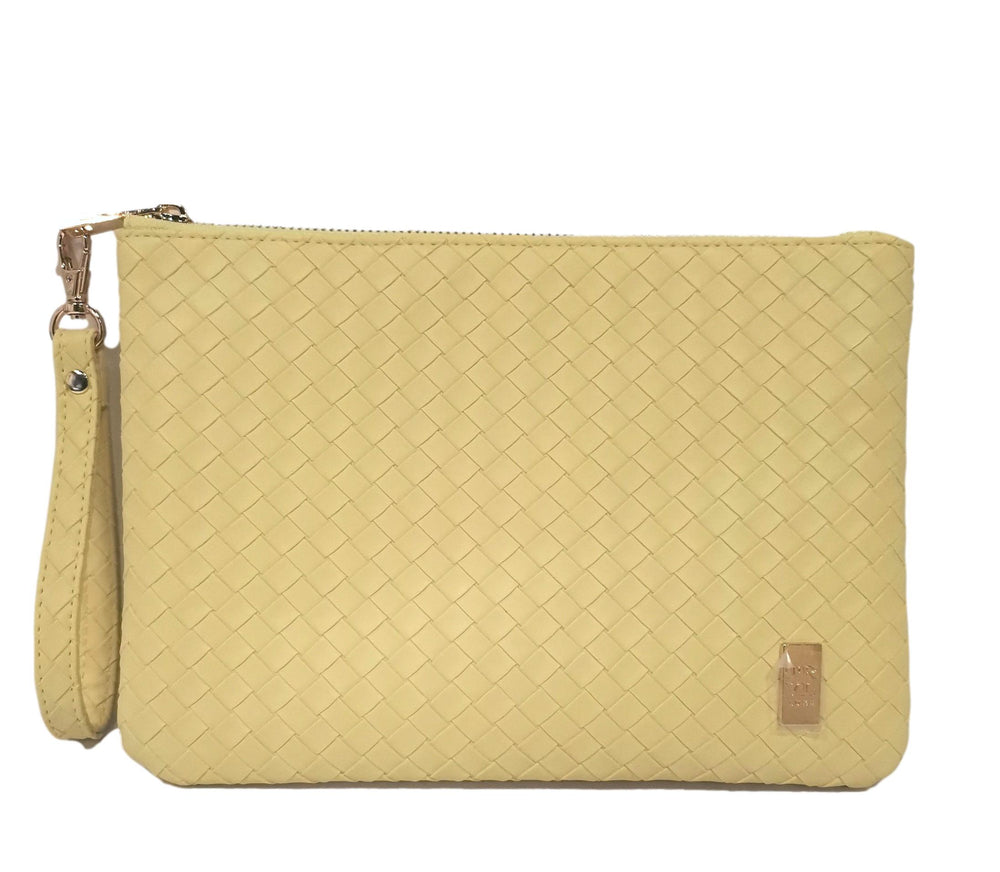 Luxe Go-Go Wristlet - Woven Butter *Trvl Deal Butter