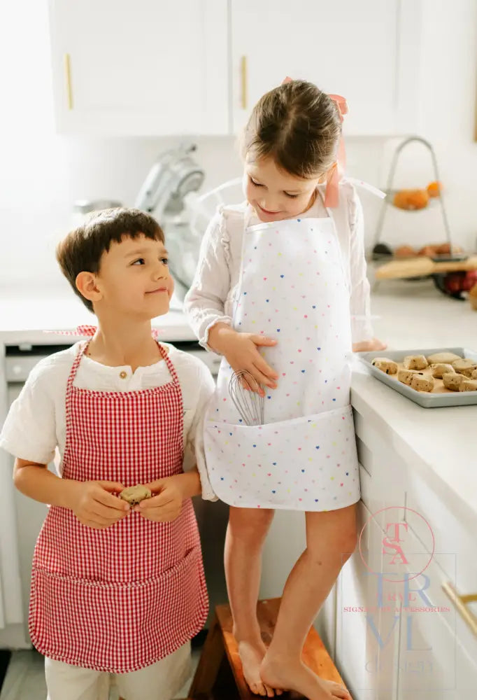 APRON - GINGHAM RED NEW! *2 PC PRE-PACK*