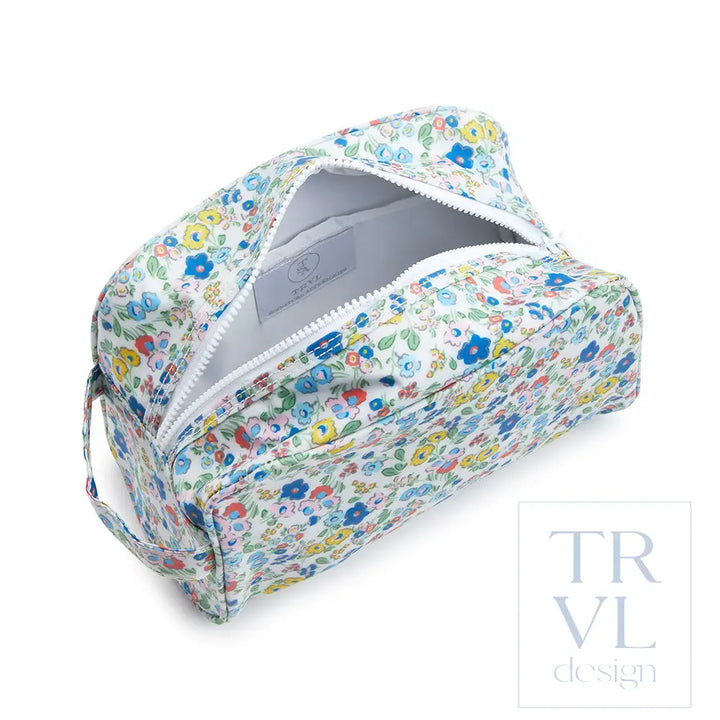Stowaway - Posies Toiletry Case