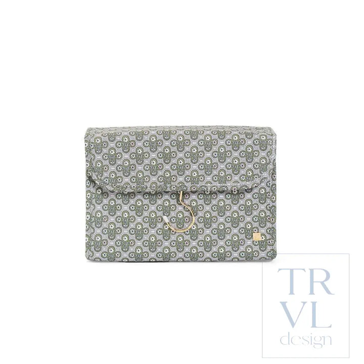 LUXE Hanging Toiletry Case SURREY with Green Pinstripe Liner - Cosmetic &amp; Toiletry Bags