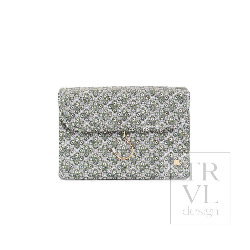LUXE Hanging Toiletry Case SURREY with Green Pinstripe Liner - Cosmetic & Toiletry Bags