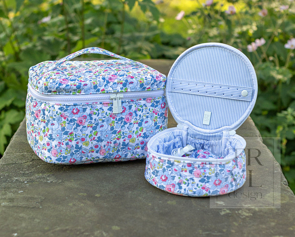 QUILTED TRAIN SET - BRIDGEHAMPTON FLORAL - Cosmetic & Toiletry Bags